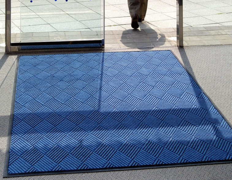 M + A Matting Waterhog® Diamond Classic Mat - Charcoal, 4'x6